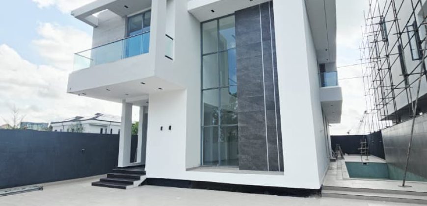 A Bright, Brilliant & Beguiling Luxury Home in Ikoyi Lagos for sale