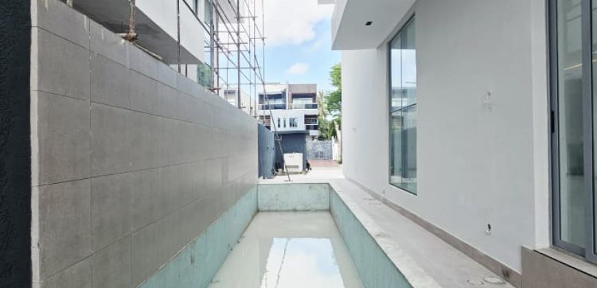 A Bright, Brilliant & Beguiling Luxury Home in Ikoyi Lagos for sale