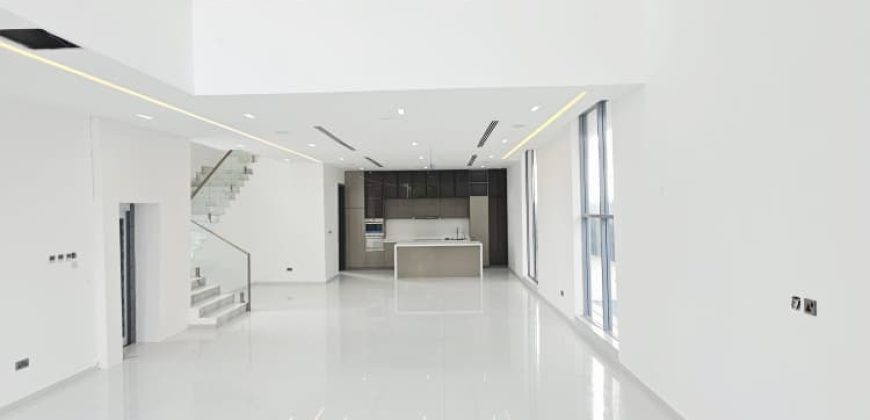 A Bright, Brilliant & Beguiling Luxury Home in Ikoyi Lagos for sale