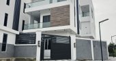 Massive 5 Bedroom Luxury Home For Sale at Lekki Phase 1 Lagos