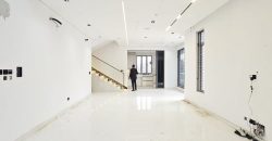 Massive 5 Bedroom Luxury Home For Sale at Lekki Phase 1 Lagos