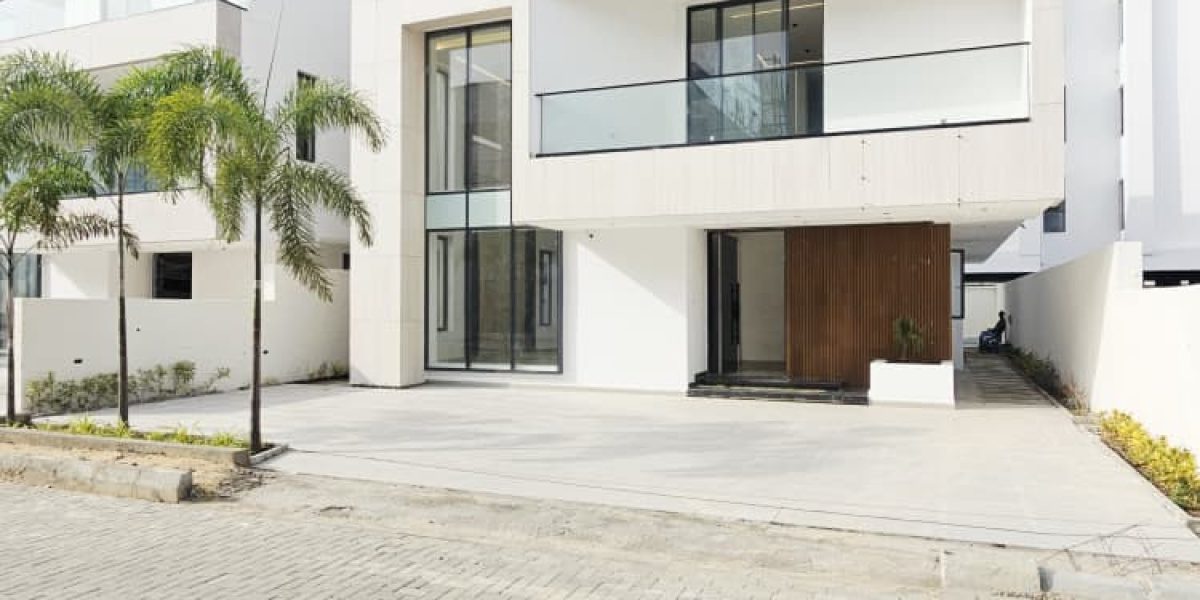 Modern 6 Bedroom Luxury Home Elevation for sale at Lekki Phase 1 Lagos