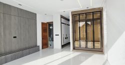Stunning Modern 5 Bedroom For Sale