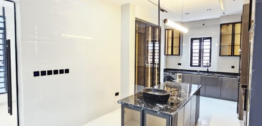 Stunning Modern 5 Bedroom for sale in Ikate Lekki Lagos