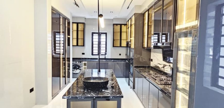 Stunning Modern 5 Bedroom for sale in Ikate Lekki Lagos