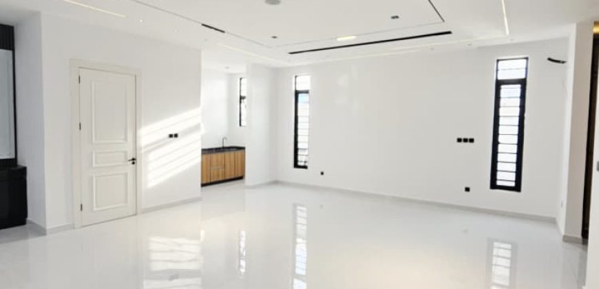 Stunning Modern 5 Bedroom for sale in Ikate Lekki Lagos