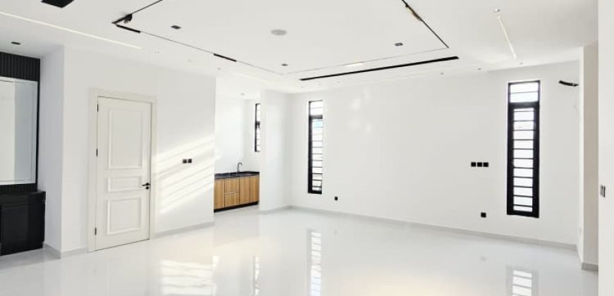 Stunning Modern 5 Bedroom for sale in Ikate Lekki Lagos
