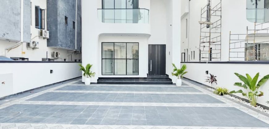 Stunning Modern 5 Bedroom for sale in Ikate Lekki Lagos