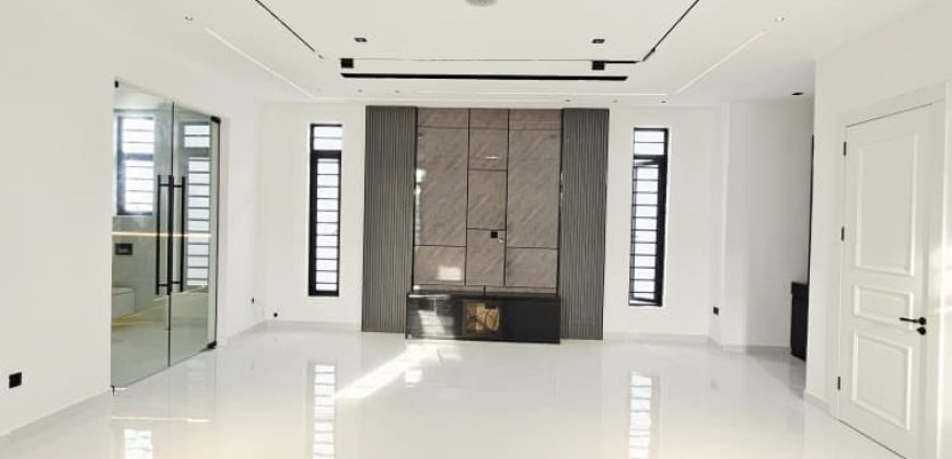 Stunning Modern 5 Bedroom for sale in Ikate Lekki Lagos