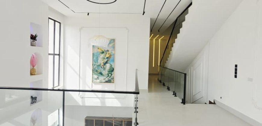 Stunning Modern 5 Bedroom for sale in Lekki Phase 1 Lagos