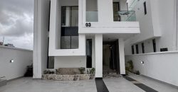 Stunning 5 Bedroom Detached Duplex with swimming pool