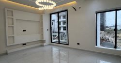 Stunning 5 Bedroom Detached Duplex with swimming pool