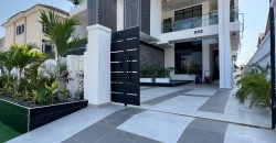 5-Bedroom Luxury Duplex with Pool & Gym