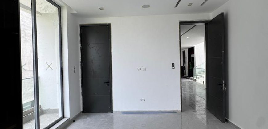 ULTRA-LUXURY 5-BEDROOM DUPLEX WITH ELEVATOR FOR SALE IN IKOYI, LAGOS
