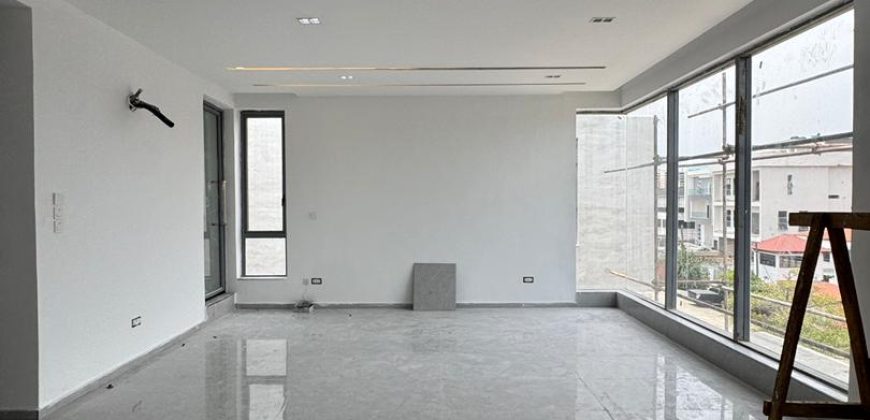 ULTRA-LUXURY 5-BEDROOM DUPLEX WITH ELEVATOR FOR SALE IN IKOYI, LAGOS