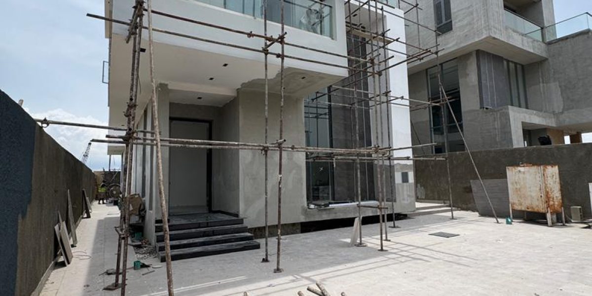 ULTRA-LUXURY 5-BEDROOM DUPLEX WITH ELEVATOR FOR SALE IN IKOYI, LAGOS