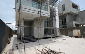 ULTRA-LUXURY 5-BEDROOM DUPLEX WITH ELEVATOR FOR SALE IN IKOYI, LAGOS