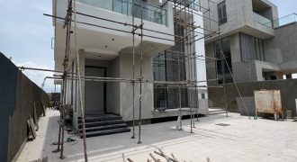ULTRA-LUXURY 5-BEDROOM DUPLEX WITH ELEVATOR FOR SALE IN IKOYI, LAGOS