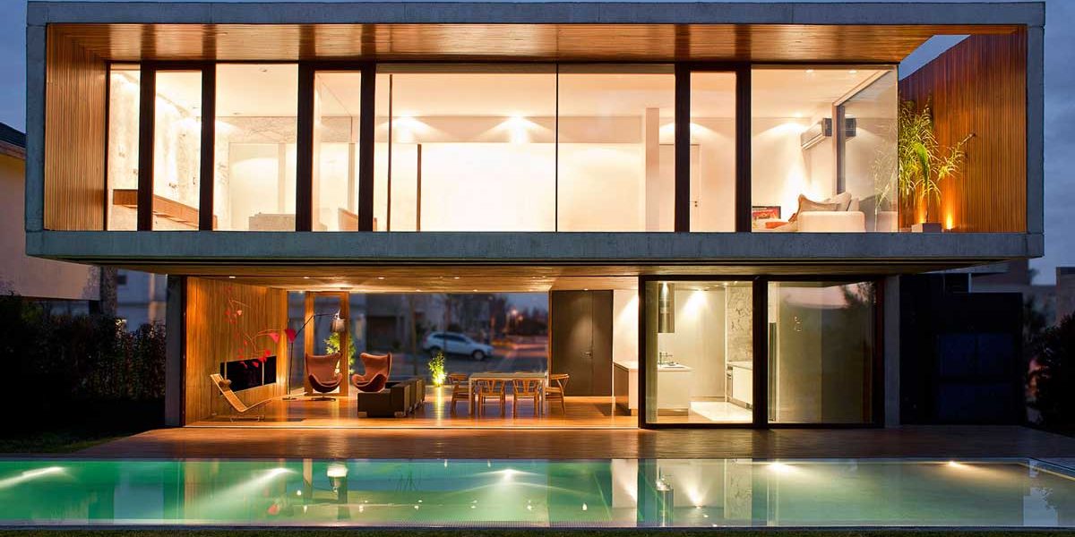 Luxury Villa In Rego Park